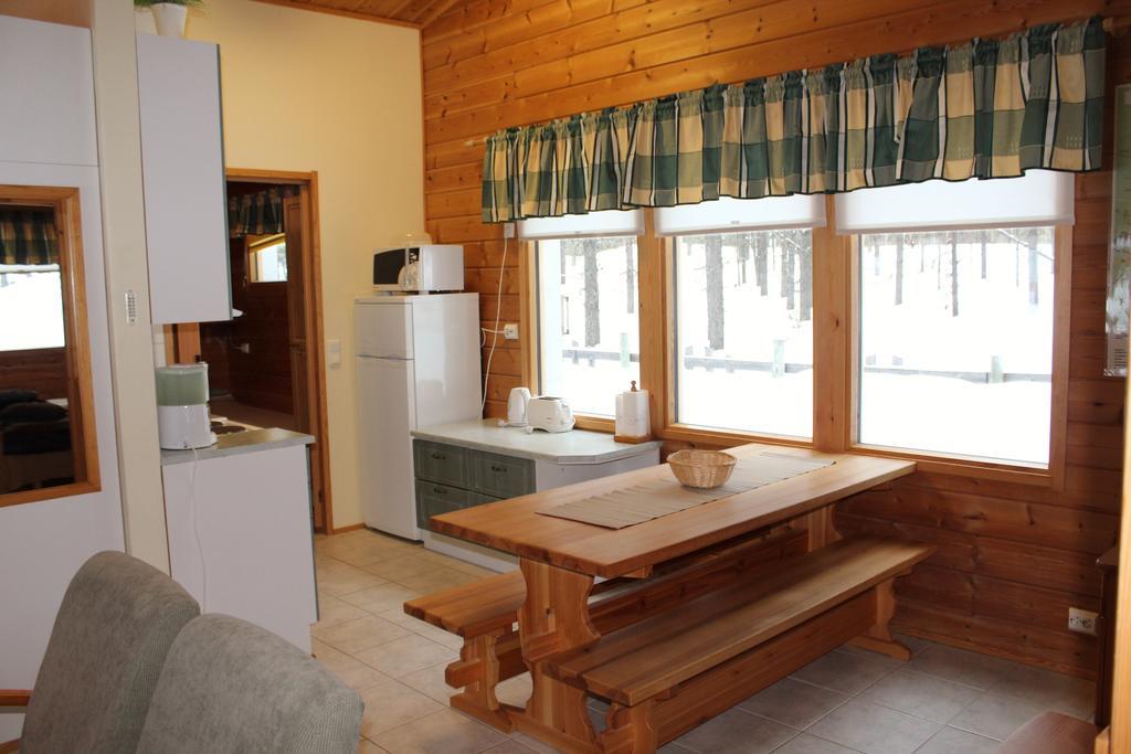 Villa Petaejaekylae Kuusamo Zimmer foto