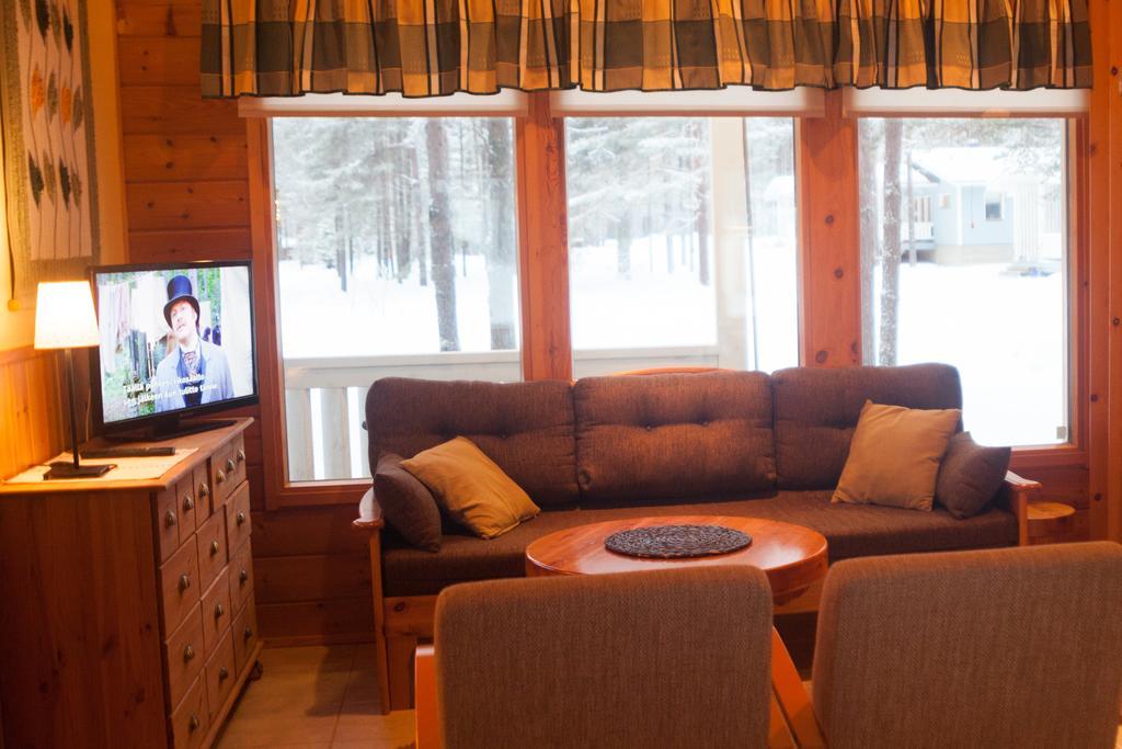 Villa Petaejaekylae Kuusamo Zimmer foto